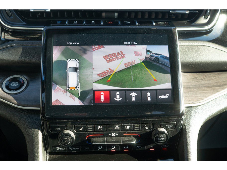 Used 2022 Jeep Grand Cherokee Limited 4xe w/ Luxury Tech Group II AWD/4WD image 38