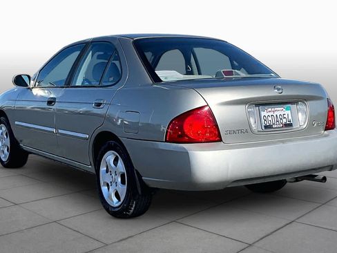 Used 2004 Nissan Sentra S FWD image 11