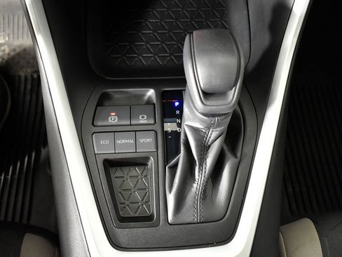 Used 2023 Toyota RAV4 XLE w/ Convenience Package image 36