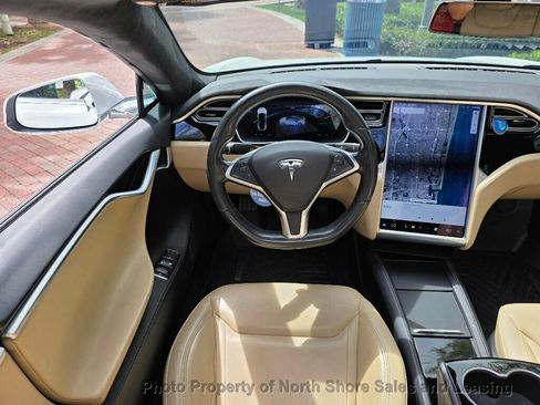 Used 2015 Tesla Model S 70 image 47