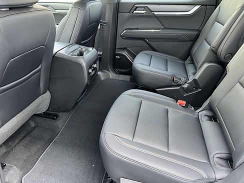 New 2026 GMC Acadia Elevation w/ Black Edition AWD/4WD image 17