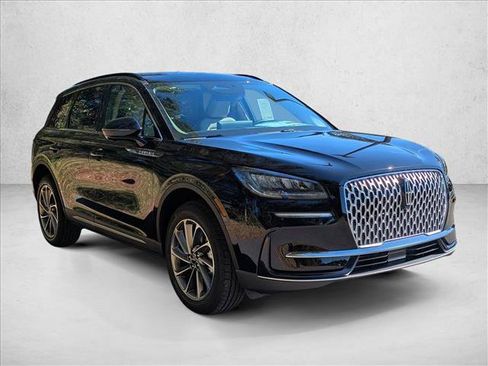 New 2026 Lincoln Corsair Premiere image 7