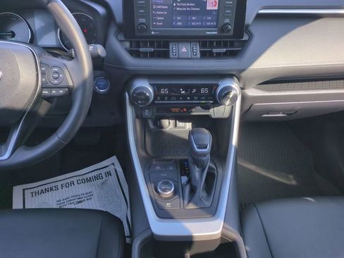 Certified 2022 Toyota RAV4 XLE Premium image 18