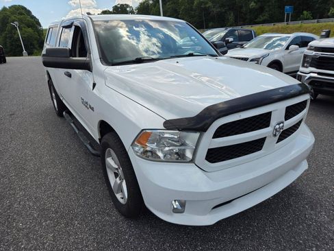 Used 2014 RAM 1500 Express AWD/4WD image 3