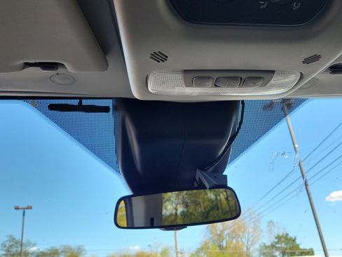 Used 2019 Ford Transit 350 XLT image 29