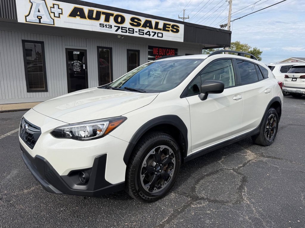 Used 2023 Subaru Crosstrek 2.0i AWD/4WD image 2