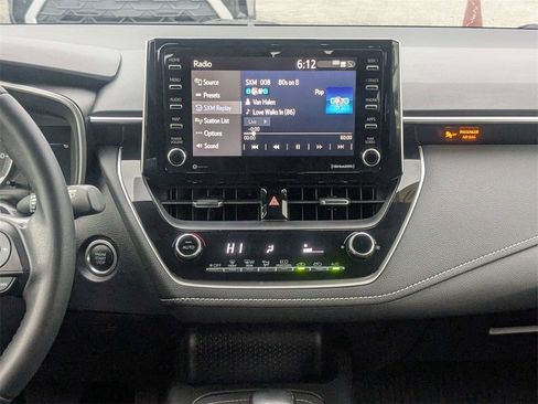 Used 2020 Toyota Corolla SE image 17