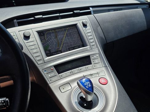 Used 2014 Toyota Prius Prime Advanced FWD image 31