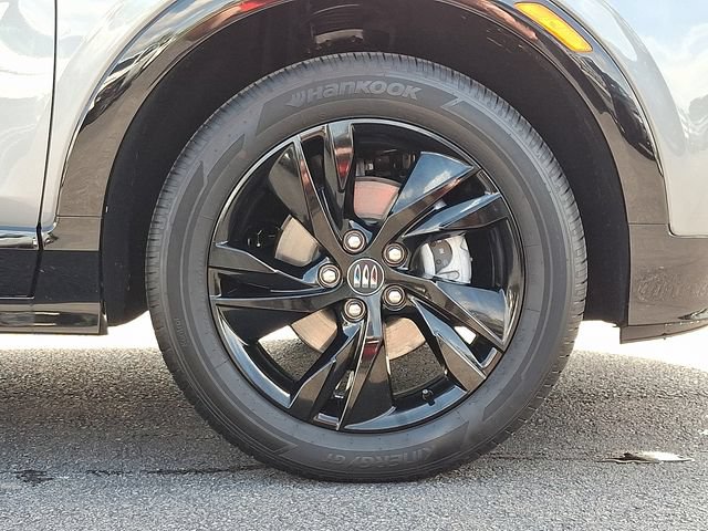 Used 2026 Buick Encore GX Sport Touring w/ Comfort Package AWD/4WD image 8