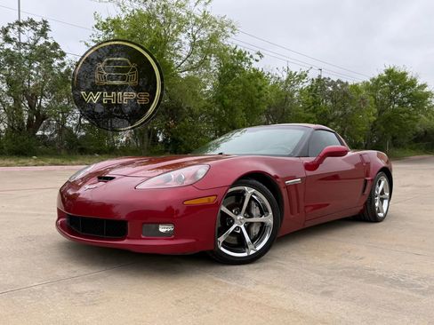 Used 2011 Chevrolet Corvette Grand Sport w/ Preferred Equipment Group image 1