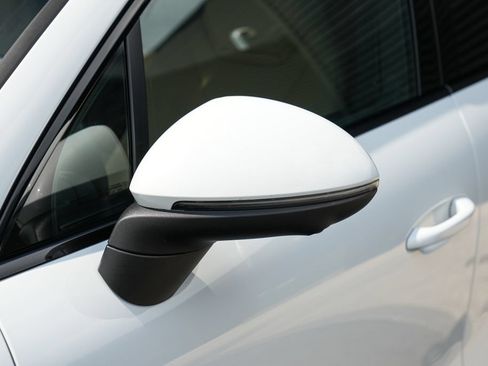 Certified 2022 Porsche Cayenne Coupe AWD/4WD image 9