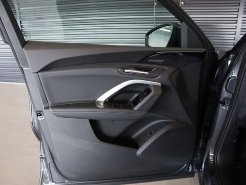 New 2025 Audi Q5 Premium Plus image 24