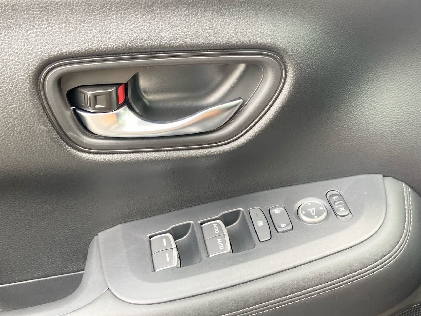 New 2027 Honda HR-V EX-L image 28