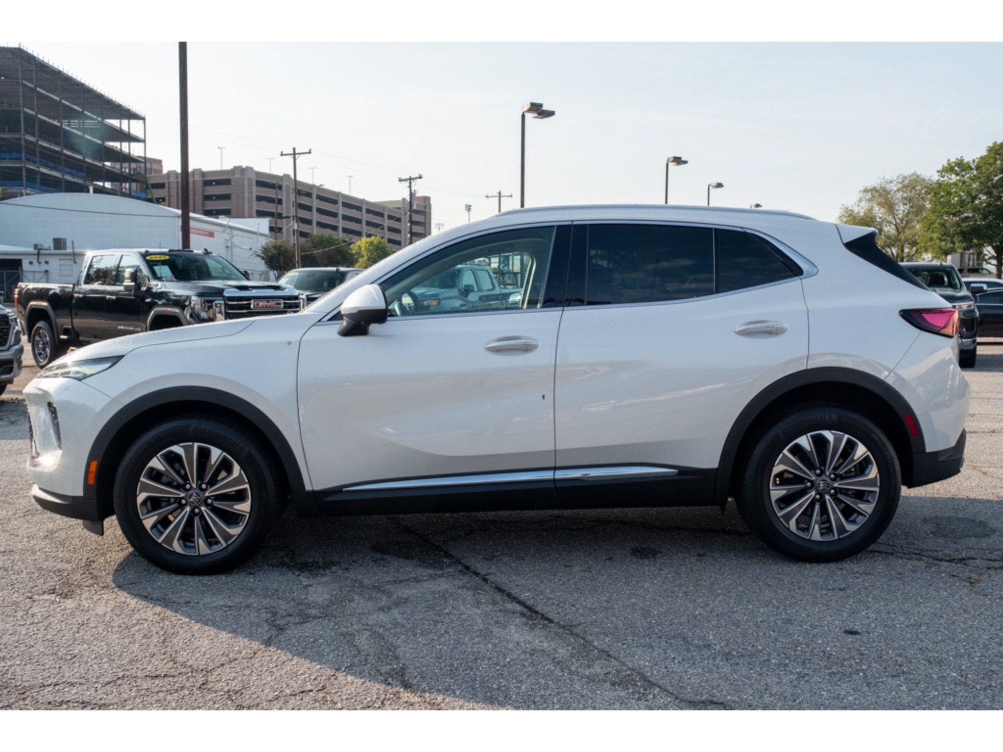 Used 2024 Buick Envision Preferred AWD/4WD image 5