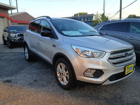 Used 2018 Ford Escape SE AWD/4WD image 10
