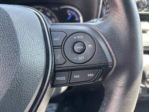 Used 2020 Toyota RAV4 XSE w/ All Weather Liner Package AWD/4WD image 20