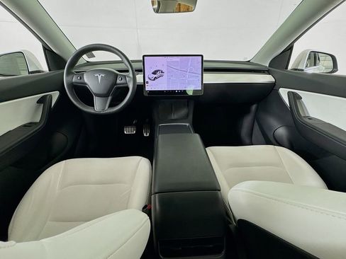 Used 2021 Tesla Model Y Long Range image 58