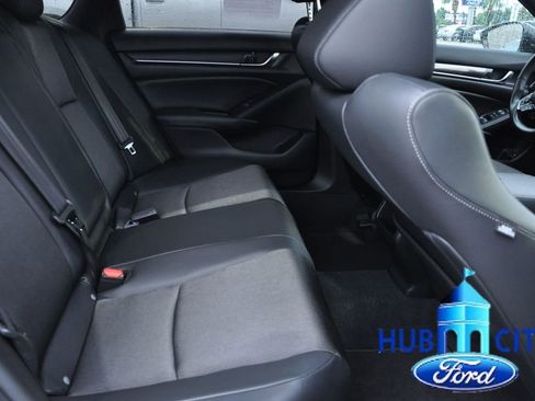 Used 2022 Honda Accord Sport image 14