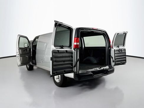 Used 2023 Chevrolet Express 2500 w/ Driver Convenience Package RWD image 19