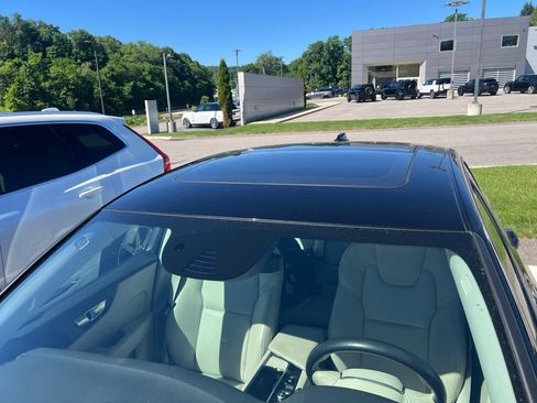 Used 2020 Volvo S60 T6 Momentum AWD/4WD image 6