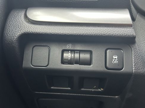 Used 2014 Subaru Forester 2.0XT Premium image 18