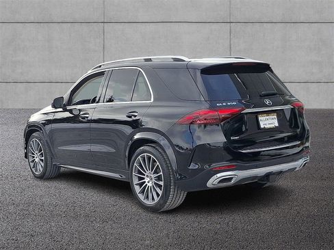 Used 2024 Mercedes-Benz GLE 350 4MATIC image 5