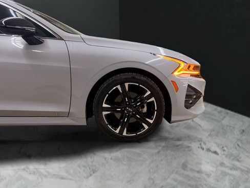Used 2022 Kia K5 GT-Line w/ GT-Line FWD Premium Package image 11