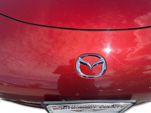 Used 2006 MAZDA MX-5 Miata Grand Touring RWD image 32