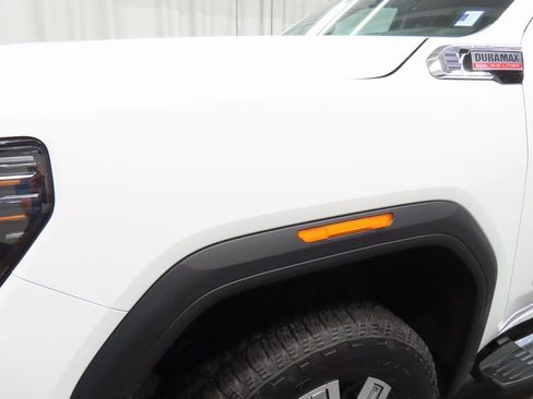 Used 2025 GMC Sierra 2500 Denali w/ Technology Package image 54