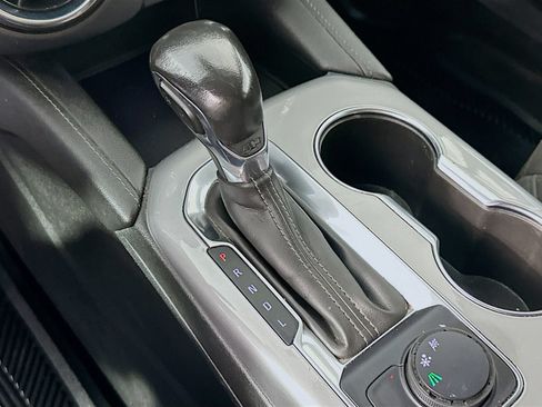 Used 2020 Chevrolet Blazer LT FWD image 17