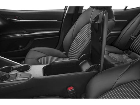 Certified 2023 Toyota Camry SE w/ Convenience Package AWD/4WD image 17