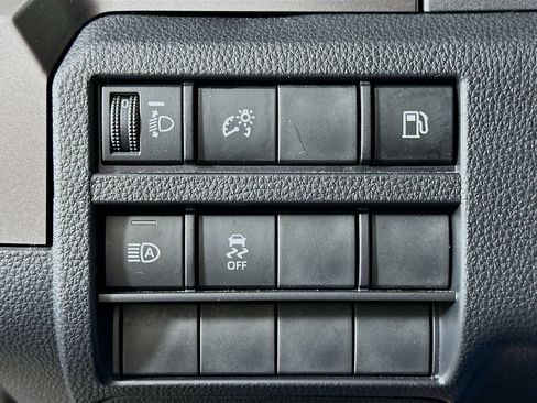 Used 2025 Toyota 4Runner SR5 image 16