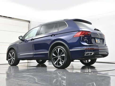 Used 2024 Volkswagen Tiguan SEL R-Line AWD/4WD image 31