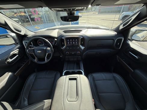 Used 2020 Chevrolet Silverado 1500 High Country w/ Technology Package image 13