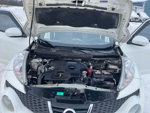 Used 2014 Nissan Juke SL image 9