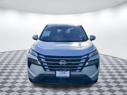 Used 2024 Nissan Rogue SV image 7