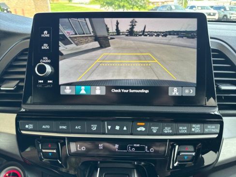 Used 2025 Honda Odyssey Sport-L image 14