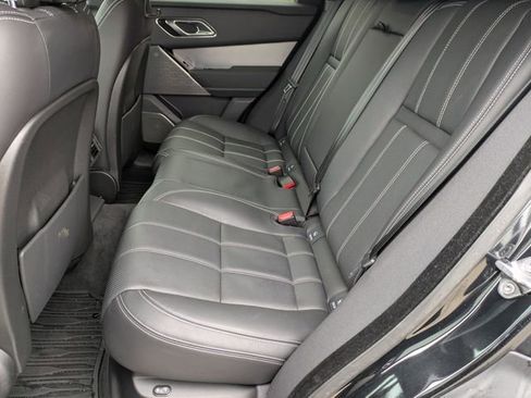 Used 2023 Land Rover Range Rover Velar R-Dynamic S image 15