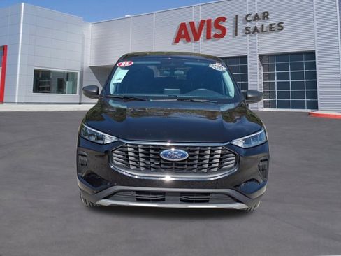 Used 2025 Ford Escape Active image 2