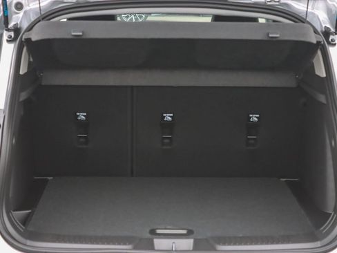 New 2026 Chevrolet Trax LT w/ Sunroof Package image 25