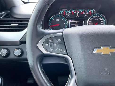 Used 2016 Chevrolet Suburban LT AWD/4WD image 23