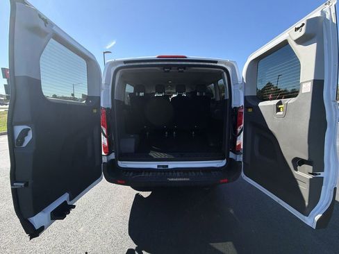 Used 2023 Ford Transit 350 XLT RWD image 23