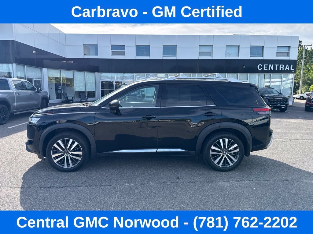 Used 2022 Nissan Pathfinder Platinum w/ Cargo Package AWD/4WD image 2