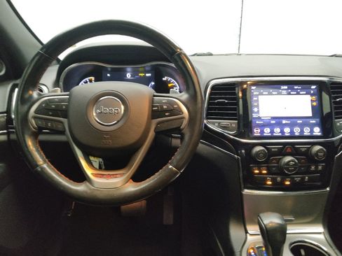 Used 2020 Jeep Grand Cherokee Trailhawk w/ Trailhawk Luxury Group image 22