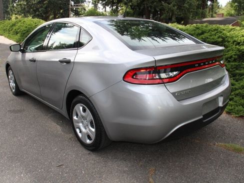 Used 2016 Dodge Dart SE FWD image 4