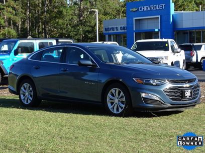 Used 2025 Chevrolet Malibu LT