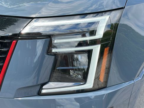 New 2026 Nissan Armada NISMO AWD/4WD image 5