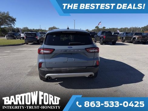 Used 2025 Ford Escape Active w/ Cold Weather Package image 6