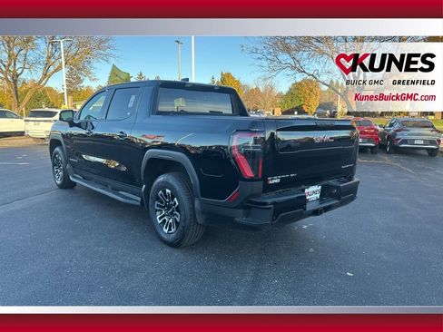 New 2026 GMC Sierra EV Elevation image 7
