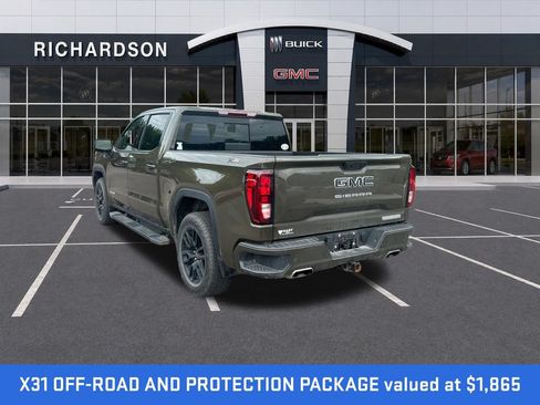 Used 2024 GMC Sierra 1500 Elevation w/ Elevation Premium Package AWD/4WD image 3